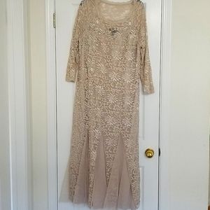 Long lace dress